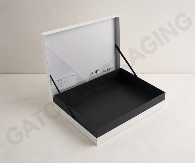 custom-clothing-packaging
