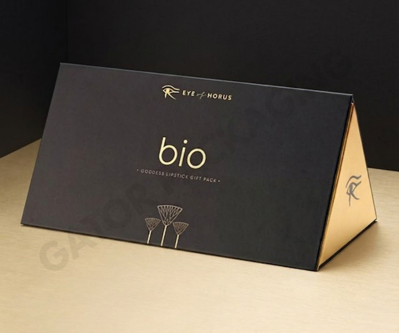Custom-Printed-Cosmetic-Display-Boxes