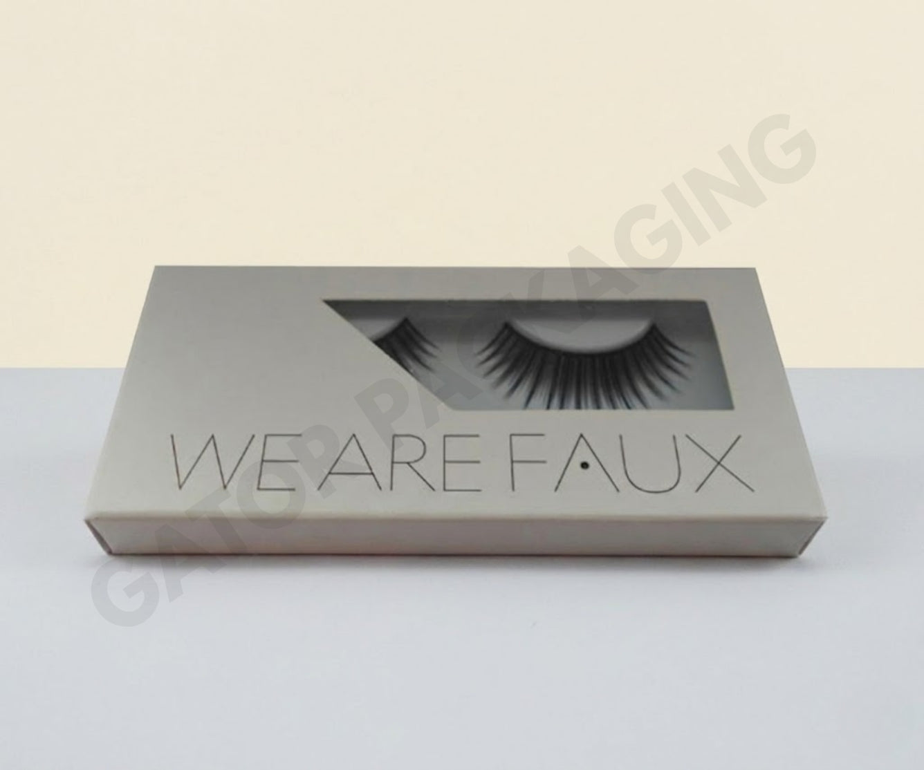Custom-Printed-Eyelash-Boxes