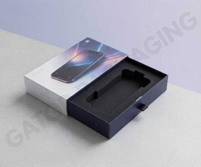 luxury-smartphone-packaging