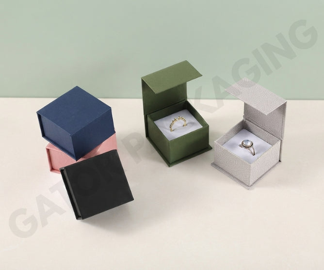 Custom-Ring-Boxes