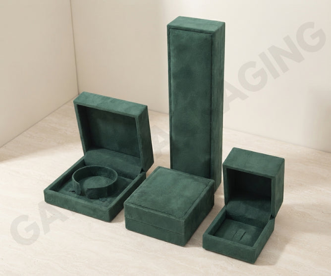 velvet-jewelry-boxes